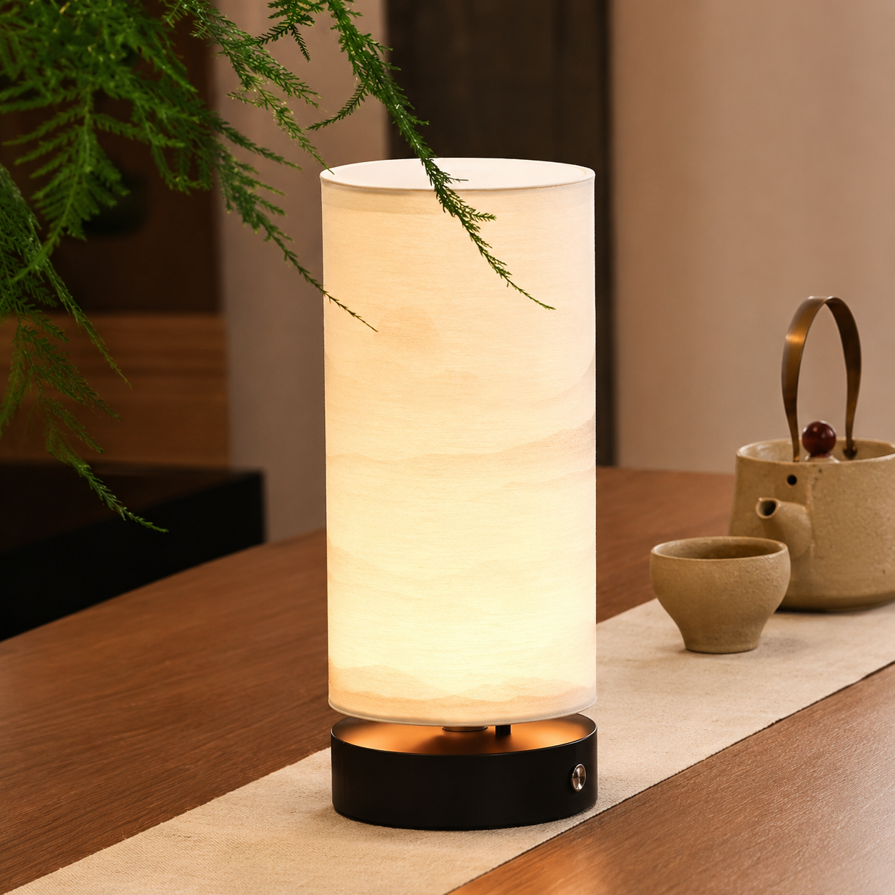 Chinese-Style Rechargeable Table Lamp