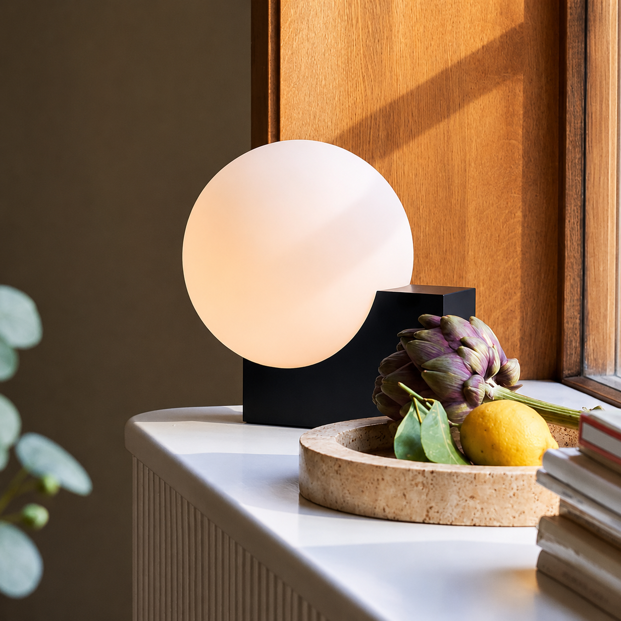 Snail Glass Table Lamp
