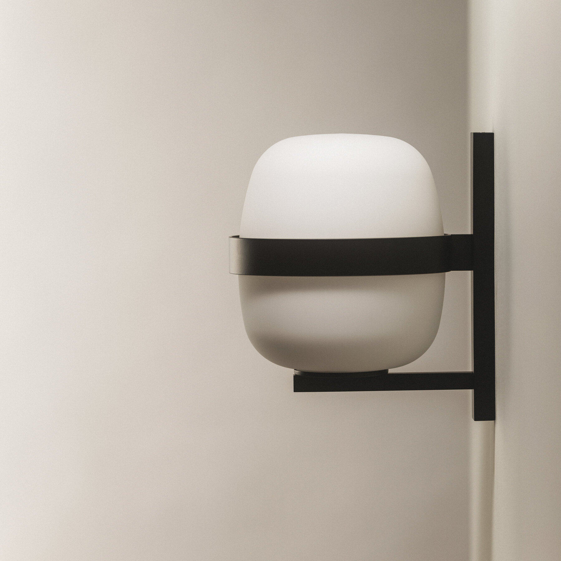 Modern Glass Wall Lamp
